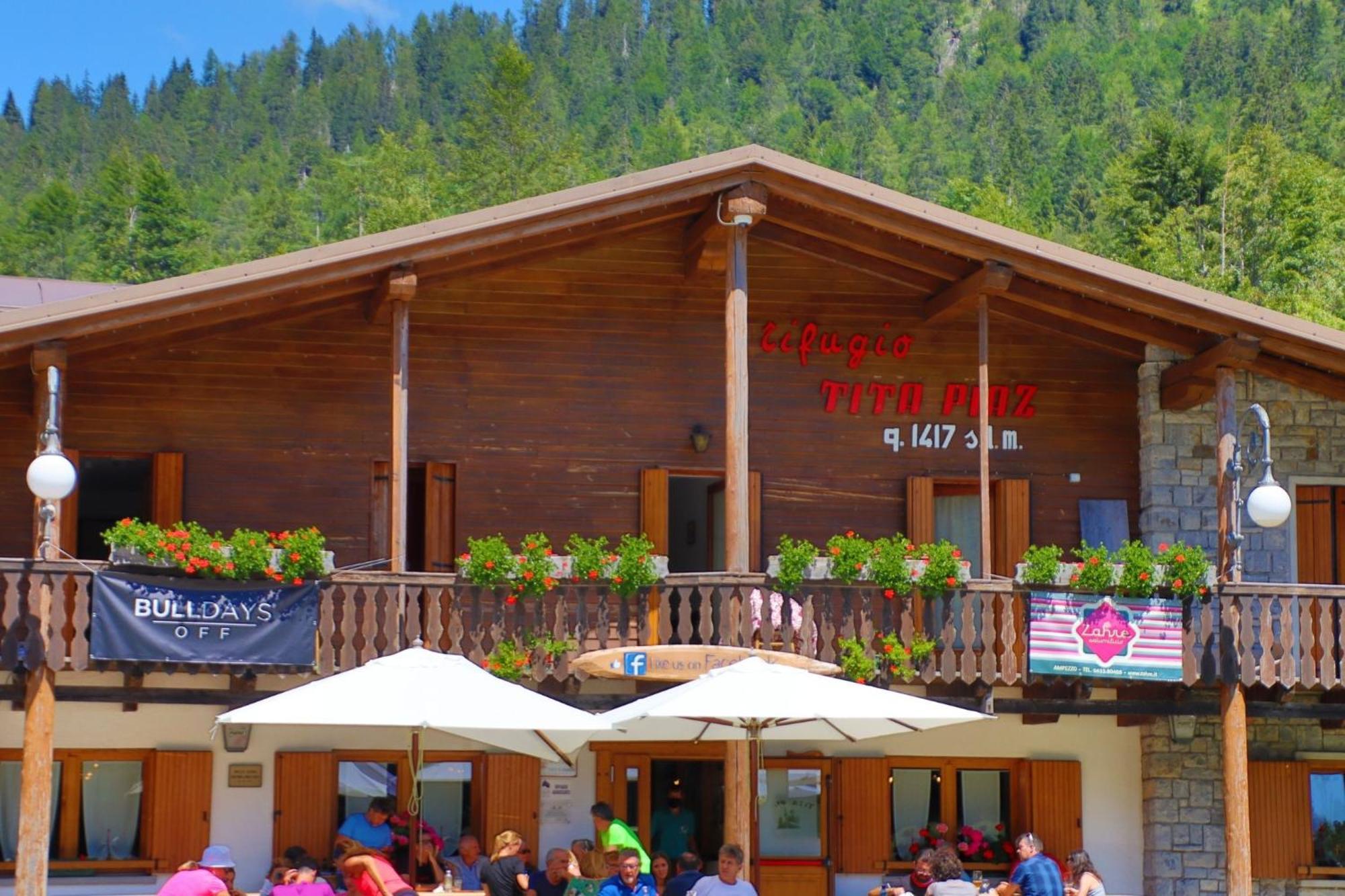 Hotel Rifugio Escursionistico Tita Piaz Ampezzo Esterno foto