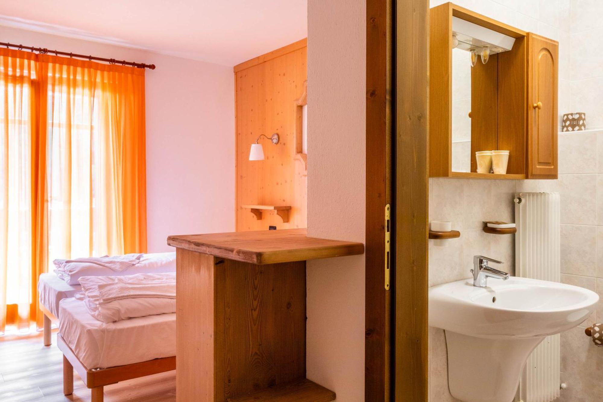 Hotel Rifugio Escursionistico Tita Piaz Ampezzo Esterno foto