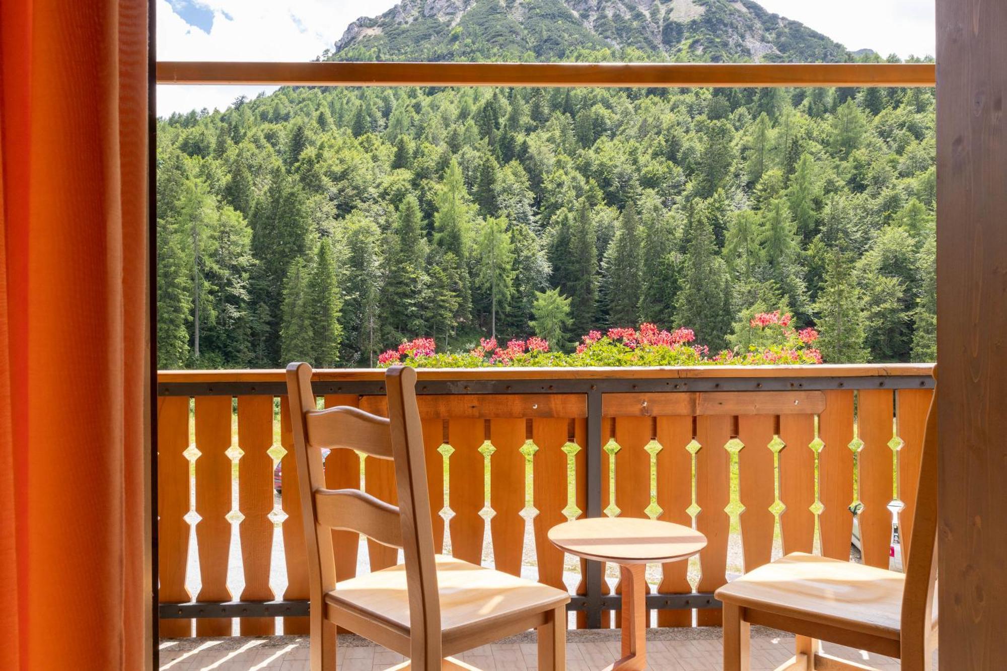 Hotel Rifugio Escursionistico Tita Piaz Ampezzo Esterno foto